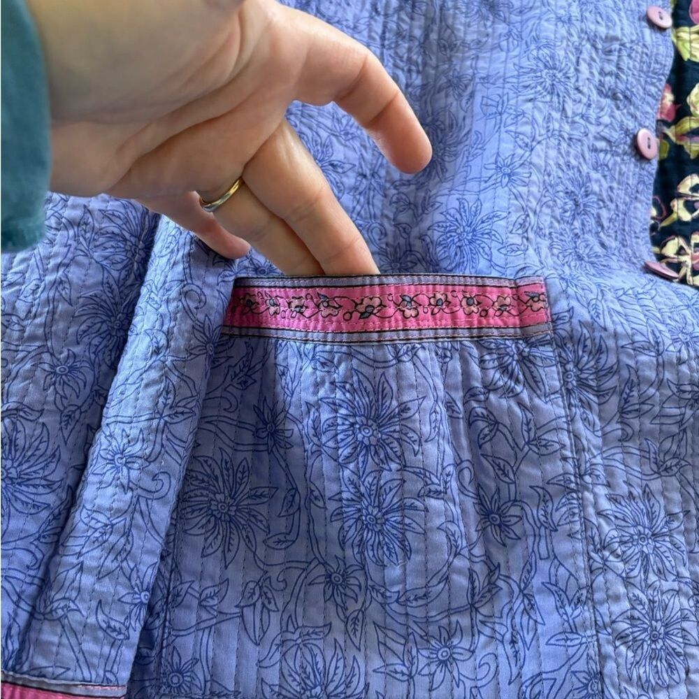 Reversible Women Floral Textured Quilted Jacket Size L Pockets Both Sides P2P 22 - Picture 7 of 12